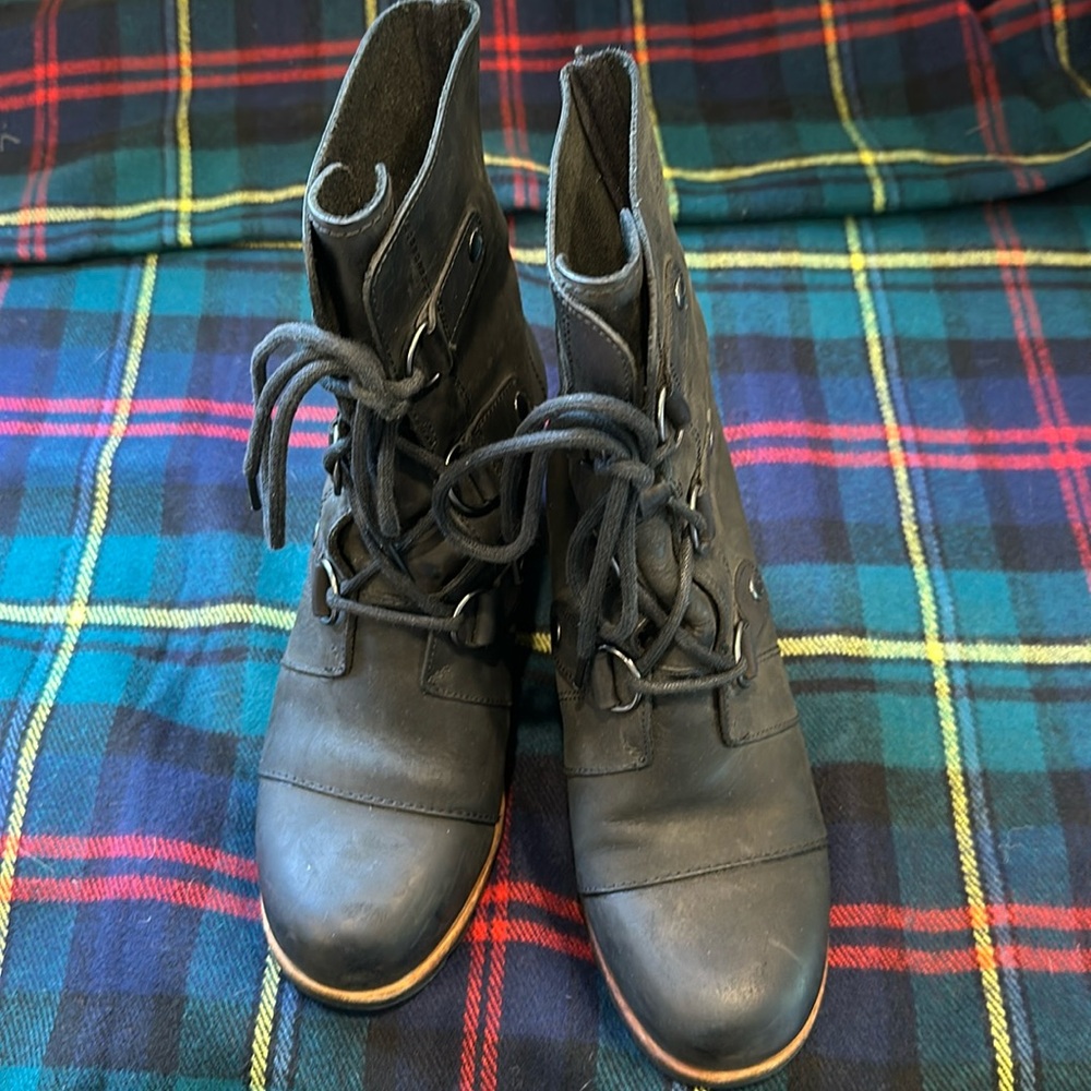 Sorel Joan Of Arc Wedge Boots